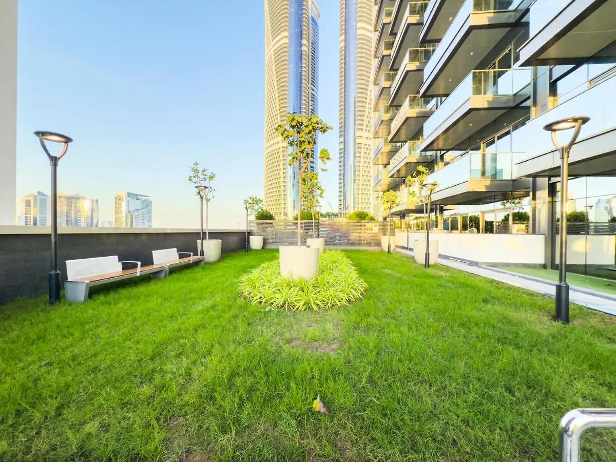 Apartment Luxurious Apt 2Br Stunning Full Burj Khalifa View Dubai
