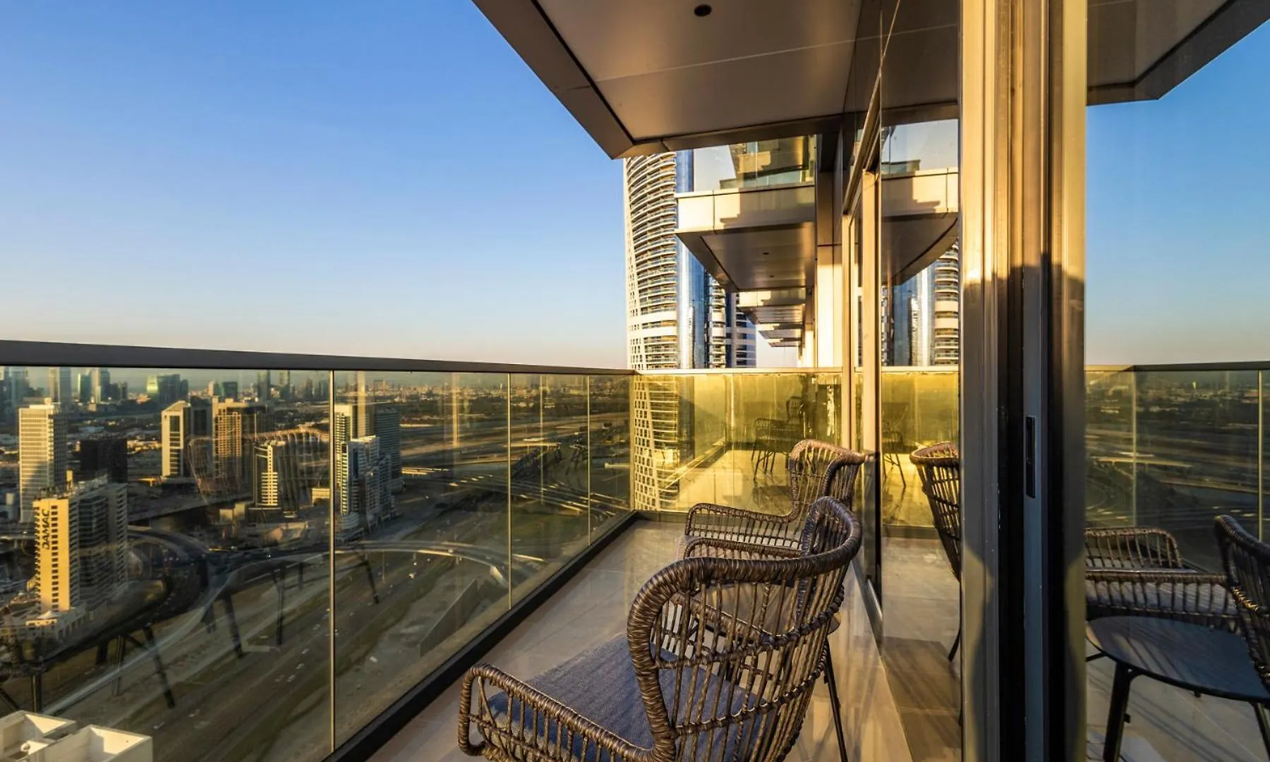 Apartment Luxurious Apt 2Br Stunning Full Burj Khalifa View Dubai